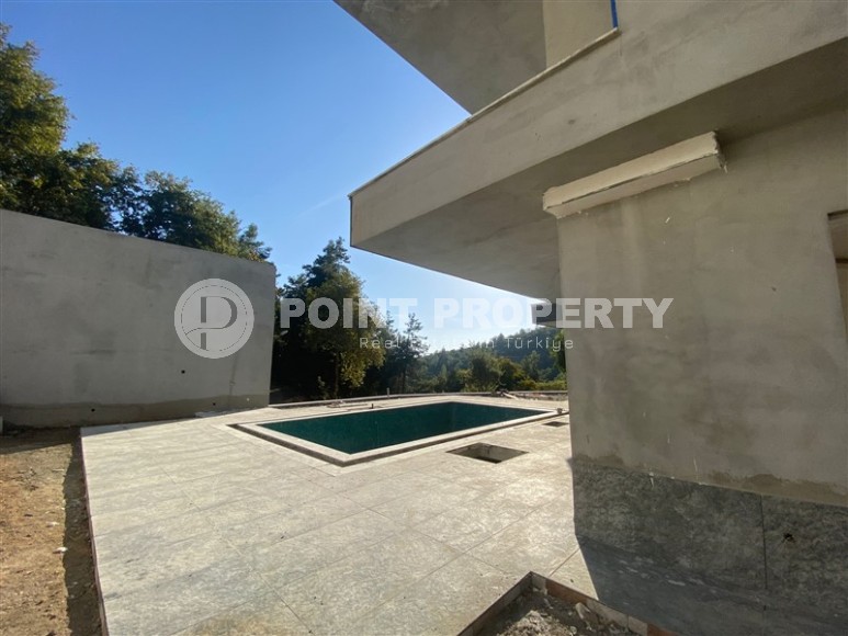 Две стильные новые виллы в живописной, экологически чистой местности, в элитном районе Аланьи - Бекташ-id-6664-фото-14