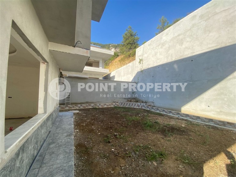 Две стильные новые виллы в живописной, экологически чистой местности, в элитном районе Аланьи - Бекташ-id-6664-фото-16