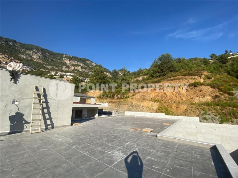 Две стильные новые виллы в живописной, экологически чистой местности, в элитном районе Аланьи - Бекташ-id-6664-фото-18