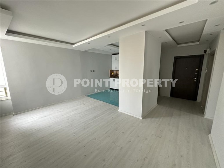 Advantageous offer - inexpensive, spacious apartment 150 meters from the sea, in the very center of Mahmutlar-id-6665-photo-3