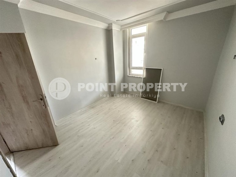 Advantageous offer - inexpensive, spacious apartment 150 meters from the sea, in the very center of Mahmutlar-id-6665-photo-6