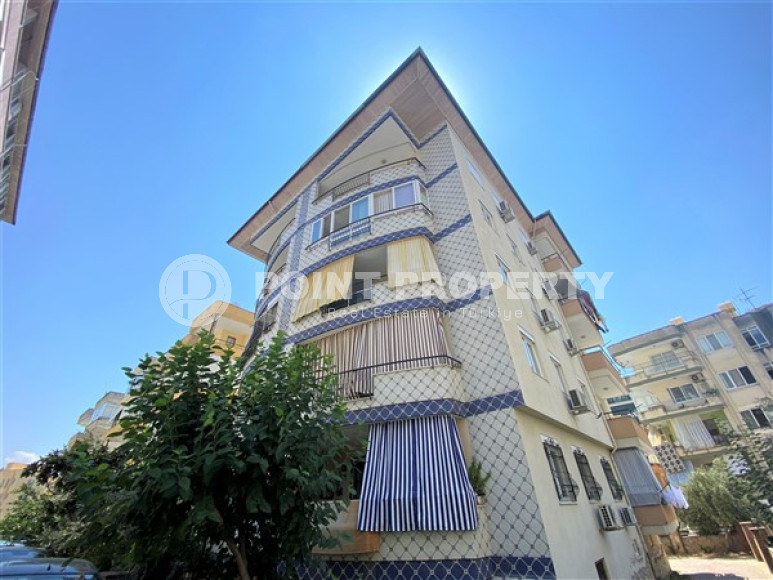 Furnished penthouse 4+1, 170m², in the very center of Alanya, 150 meters from Kuykubat beach-id-1523-photo-2