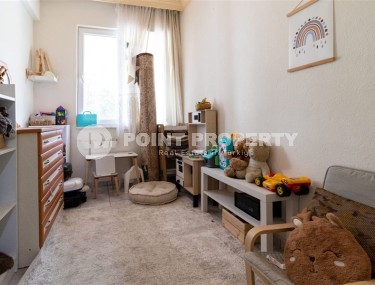 Affordable 2+1 apartment, on an area of 90 m2, in a building built in 1999, in the center of Mahmutlar district-id-6666-photo-5