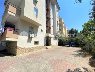 Furnished penthouse 4+1, 170m², in the very center of Alanya, 150 meters from Kuykubat beach-id-1523-photo-4