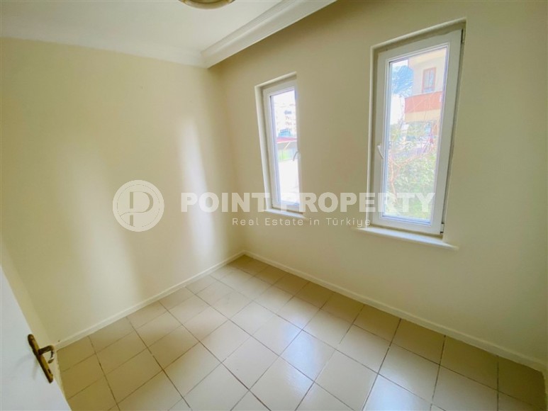 Apartment with an excellent location 100 meters from the beach, in the center of the modern area of Alanya - Mahmutlar-id-6668-photo-5