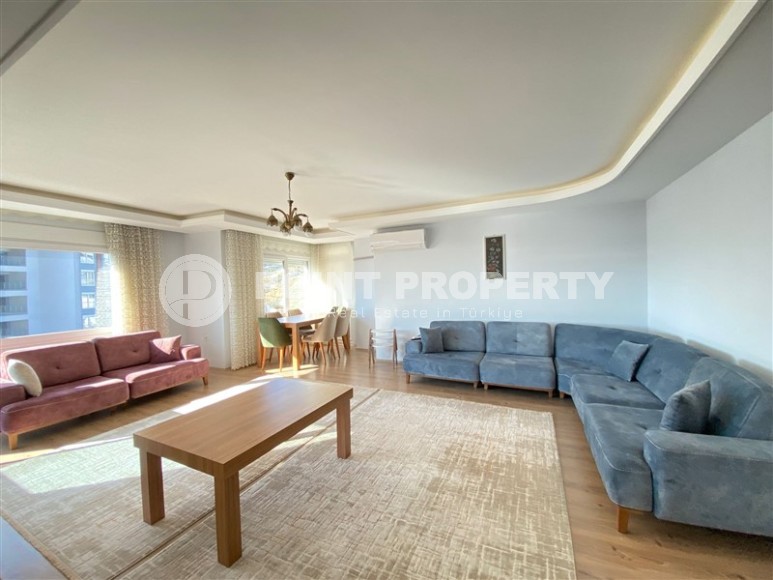 Большая двухуровневая квартира с панорамным видом на море и гору Кале, в спокойном районе Аланьи - Джикджилли-id-6672-фото-2