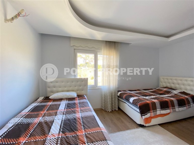 Большая двухуровневая квартира с панорамным видом на море и гору Кале, в спокойном районе Аланьи - Джикджилли-id-6672-фото-9