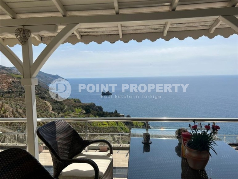 Panoramic villa with luxurious sea views, in a green, picturesque area of Alanya - Gazipasa-id-6673-photo-11