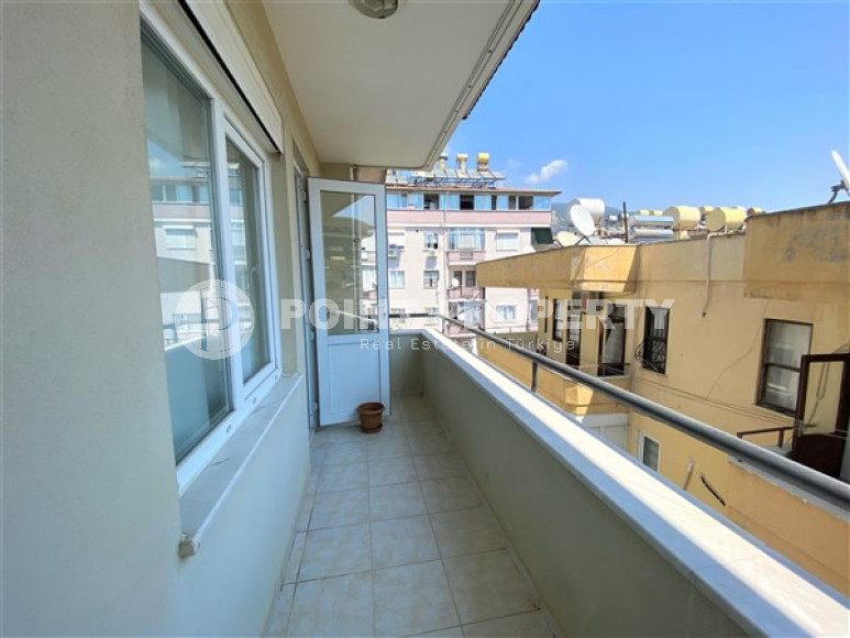 Furnished penthouse 4+1, 170m², in the very center of Alanya, 150 meters from Kuykubat beach-id-1523-photo-15