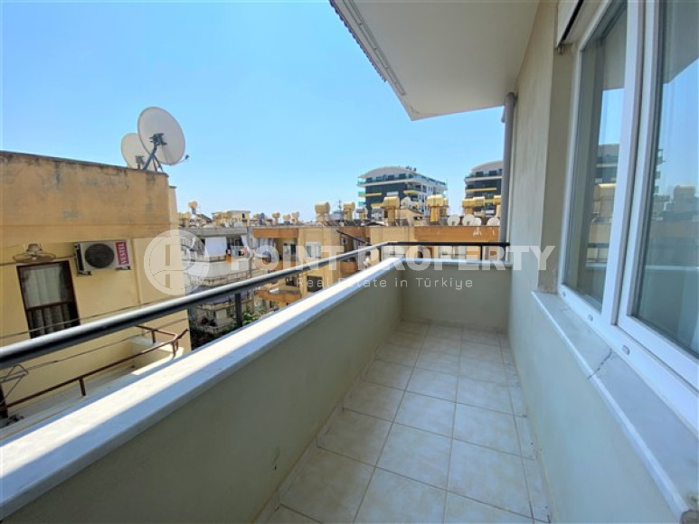 Furnished penthouse 4+1, 170m², in the very center of Alanya, 150 meters from Kuykubat beach-id-1523-photo-16