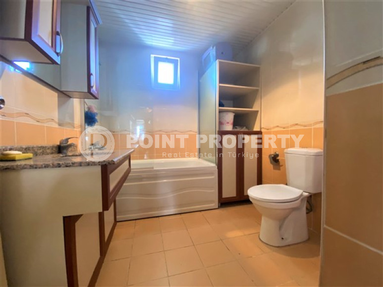 Furnished penthouse 4+1, 170m², in the very center of Alanya, 150 meters from Kuykubat beach-id-1523-photo-17