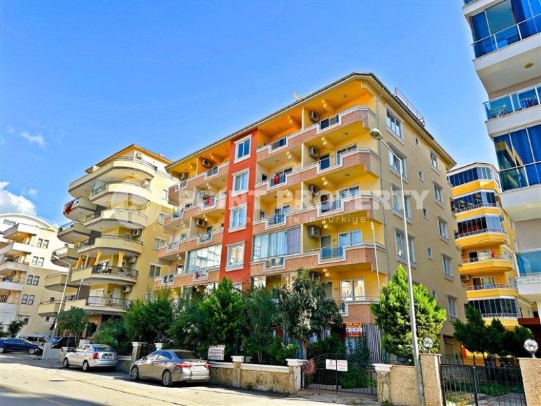 Благоустроенная двухуровневая квартира на 5-м этаже с мансардой, в 250 метрах от моря-id-6675-фото-18