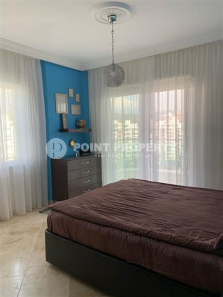 Panoramic duplex apartment overlooking the Taurus Mountains, 600 meters from the sea, in the center of the popular area of Alanya - Mahmutlar-id-6676-photo-8
