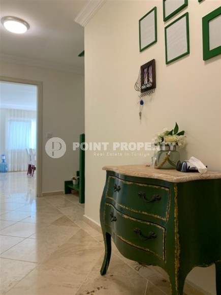 Panoramic duplex apartment overlooking the Taurus Mountains, 600 meters from the sea, in the center of the popular area of Alanya - Mahmutlar-id-6676-photo-9