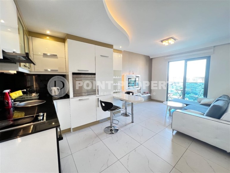 Небольшая панорамная квартира на 7-м этаже, в жилом комплексе с богатой внутренней инфраструктурой-id-6678-фото-2