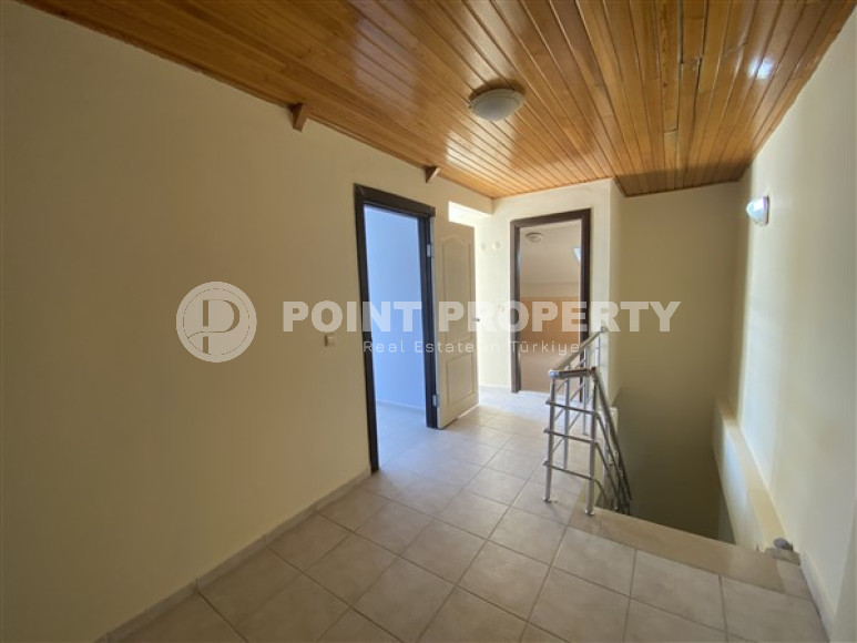 Furnished penthouse 4+1, 170m², in the very center of Alanya, 150 meters from Kuykubat beach-id-1523-photo-20