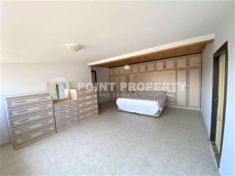 Furnished penthouse 4+1, 170m², in the very center of Alanya, 150 meters from Kuykubat beach-id-1523-photo-21