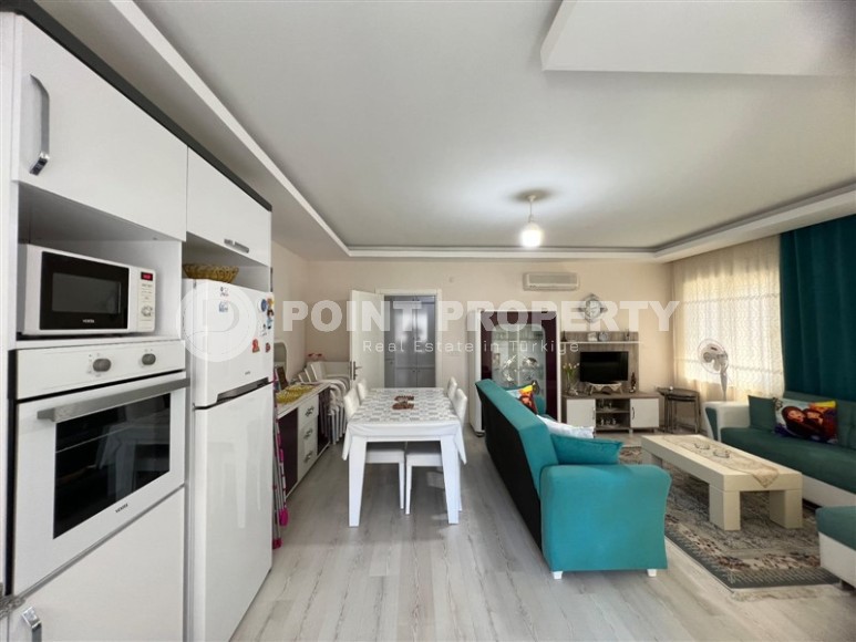Affordable apartment with an excellent location 200 meters from the sea, in the center of Mahmutlar-id-6680-photo-3
