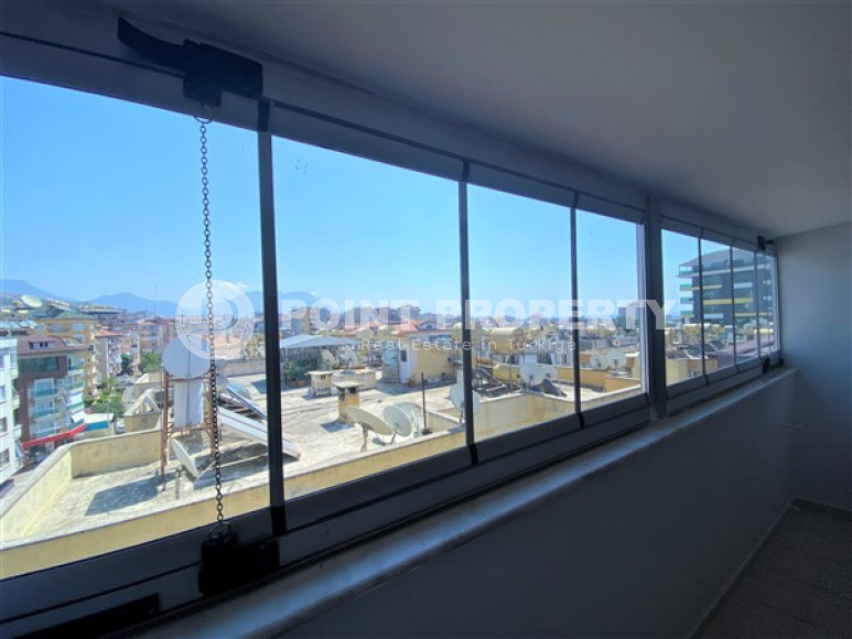 Furnished penthouse 4+1, 170m², in the very center of Alanya, 150 meters from Kuykubat beach-id-1523-photo-23