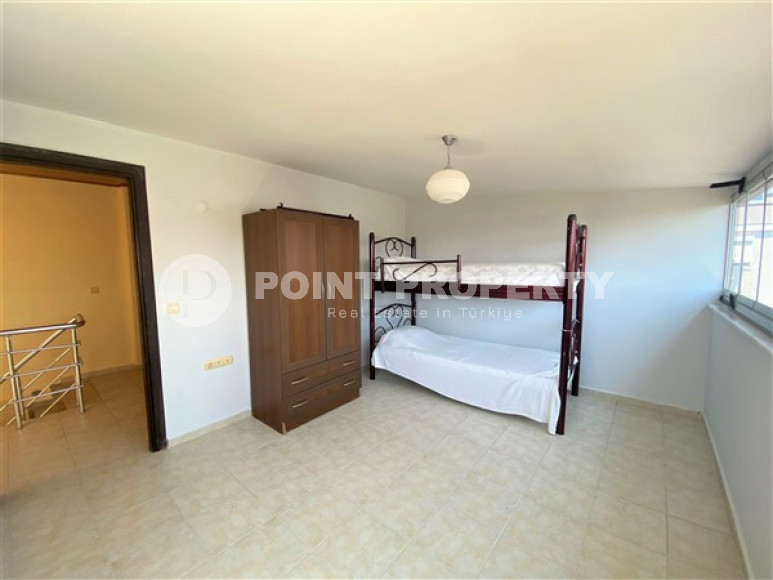 Furnished penthouse 4+1, 170m², in the very center of Alanya, 150 meters from Kuykubat beach-id-1523-photo-30