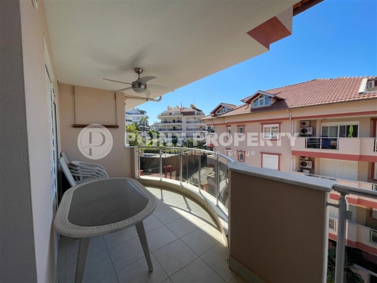 Большая двухуровневая квартира на 4-м этаже с мансардой, в 1200 метрах от моря, в центре района Оба-id-6689-фото-14