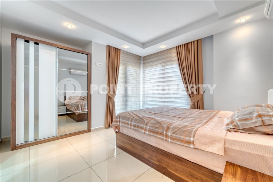 Apartment with modern design, furniture and household appliances, on the 3rd floor in a comfortable residential complex, with swimming pools, a cinema and bowling alley-id-6690-photo-7