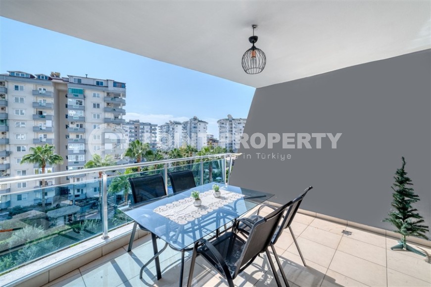 Apartment with modern design, furniture and household appliances, on the 3rd floor in a comfortable residential complex, with swimming pools, a cinema and bowling alley-id-6690-photo-13