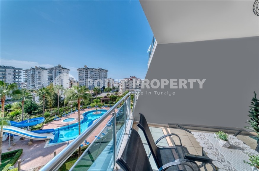 Apartment with modern design, furniture and household appliances, on the 3rd floor in a comfortable residential complex, with swimming pools, a cinema and bowling alley-id-6690-photo-14