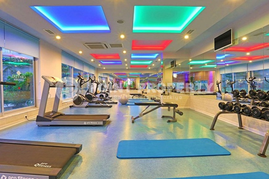 Apartment with modern design, furniture and household appliances, on the 3rd floor in a comfortable residential complex, with swimming pools, a cinema and bowling alley-id-6690-photo-16