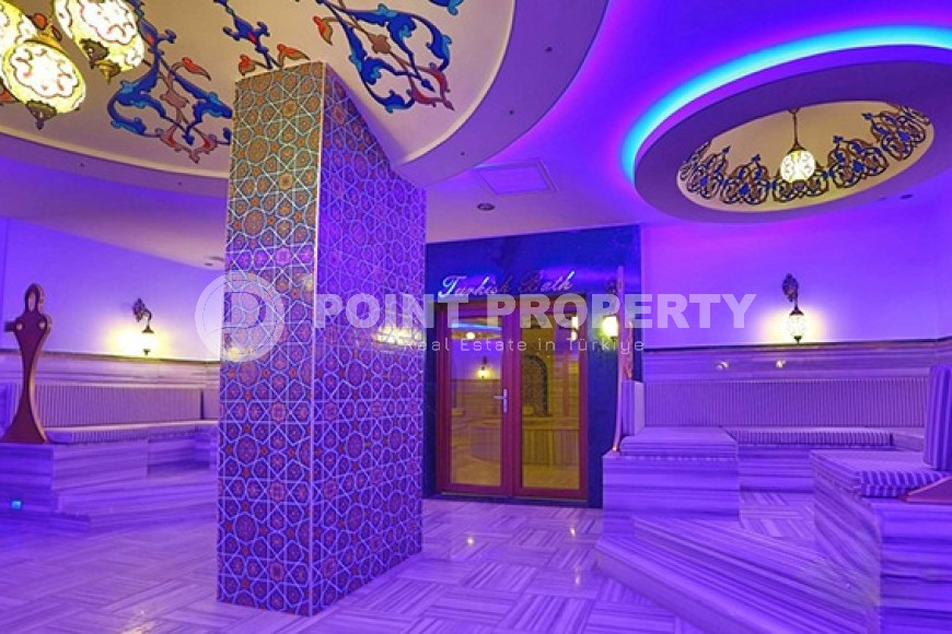 Apartment with modern design, furniture and household appliances, on the 3rd floor in a comfortable residential complex, with swimming pools, a cinema and bowling alley-id-6690-photo-18