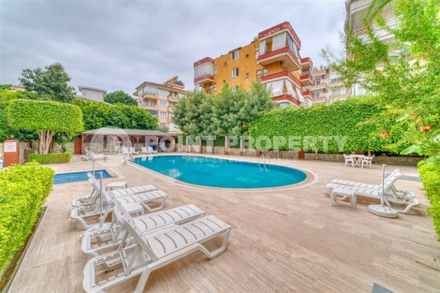 Spacious 3+1 apartment with a total area of 150 m2, on the 2nd floor in a building built in 2003, in the center of Alanya-id-6691-photo-16