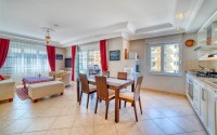 Bright, comfortable apartment with furniture and household appliances, 150 meters from the beach and the promenade-id-6692-photo-1