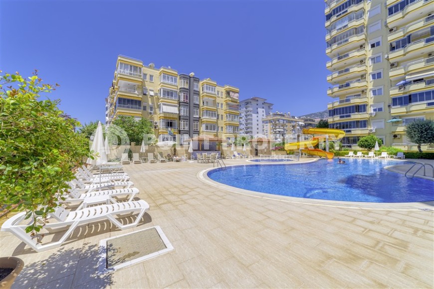 Bright, comfortable apartment with furniture and household appliances, 150 meters from the beach and the promenade-id-6692-photo-17