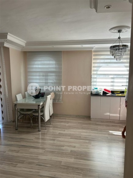 Комфортабельная квартира 2+1, с двумя застекленными балконами, в 850 метрах от моря, в спокойном районе Аланьи - Тосмур-id-6693-фото-2