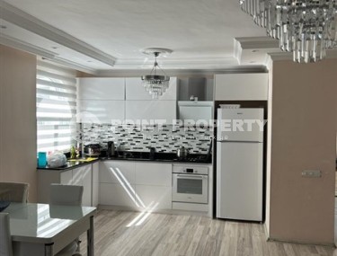 Комфортабельная квартира 2+1, с двумя застекленными балконами, в 850 метрах от моря, в спокойном районе Аланьи - Тосмур-id-6693-фото-3