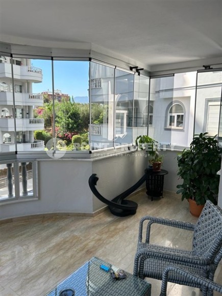 Комфортабельная квартира 2+1, с двумя застекленными балконами, в 850 метрах от моря, в спокойном районе Аланьи - Тосмур-id-6693-фото-9