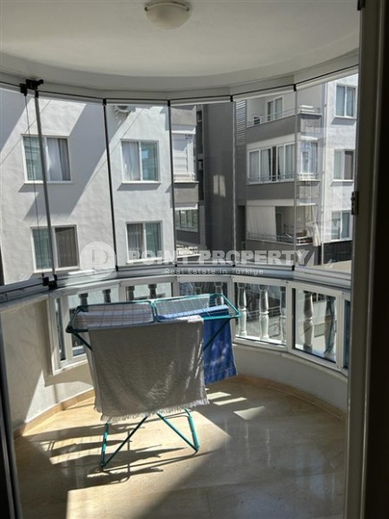 Комфортабельная квартира 2+1, с двумя застекленными балконами, в 850 метрах от моря, в спокойном районе Аланьи - Тосмур-id-6693-фото-10