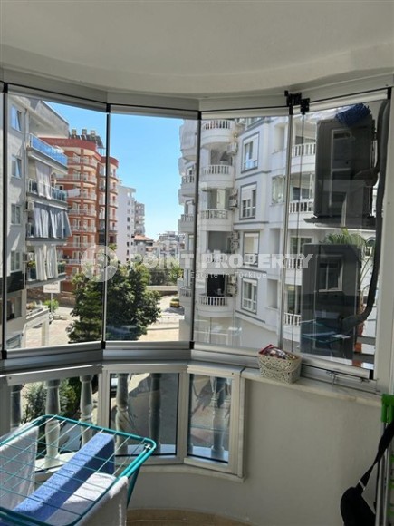 Комфортабельная квартира 2+1, с двумя застекленными балконами, в 850 метрах от моря, в спокойном районе Аланьи - Тосмур-id-6693-фото-12