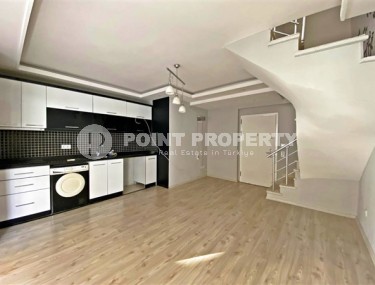 Duplex 1+1, total area 80 m2, on the 5th floor with attic, one and a half kilometers from the sea-id-6695-photo-3