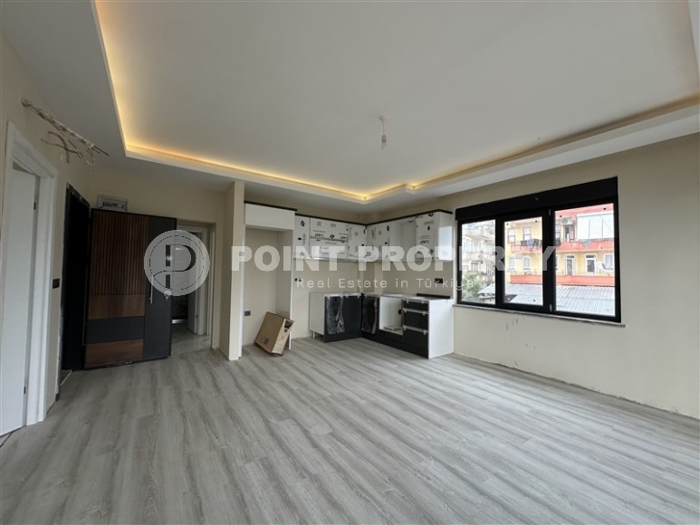 Новая квартира с чистовой отделкой, в живописном, спокойном районе Аланьи - Чиплаклы-id-6697-фото-2