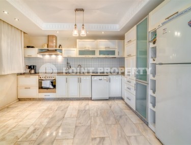 Большая двухуровневая квартира 4+1, общей площадью 280 м2, на 1-м и 2-м этажах в живописном, комфортабельном жилом комплексе, построенном в 2006 году-id-6704-фото-3