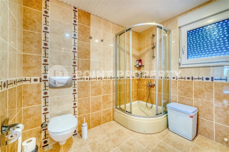 Large two-level apartment 4+1, with a total area of 280 m2, on the 1st and 2nd floors in a picturesque, comfortable residential complex, built in 2006-id-6704-photo-8