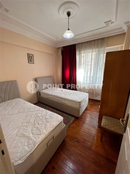 Affordable, furnished 2+1 apartment with a total area of 110 m2, in the center of the popular Mediterranean resort - Alanya-id-6705-photo-4