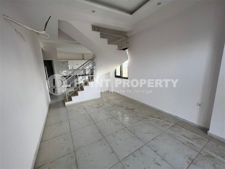 Новая квартира с чистовой отделкой, на 7-м этаже с мансардой, в жилом комплексе, введенном в эксплуатацию в 2023 году-id-6707-фото-2