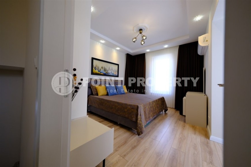 3-storey twin villa 450 meters from the sea, in a prestigious, picturesque area of Alanya - Kestel-id-6709-photo-7