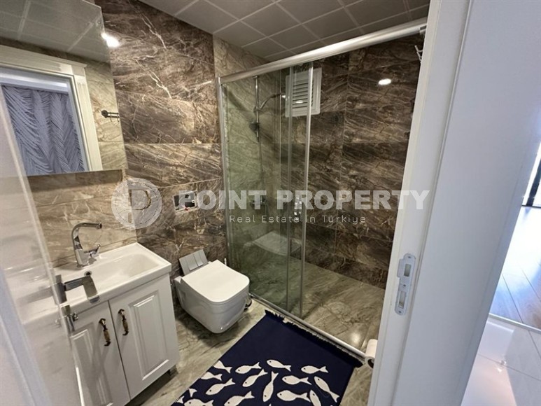 Большая двухуровневая квартира 3+1, общей площадью 230 м2, на 5-м этаже с мансардой, в центре района Махмутлар-id-6710-фото-15