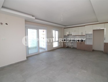 Panoramic apartment with sea and mountain views, on the 8th floor with attic, in the center of the modern area of Alanya - Mahmutlar-id-6716-photo-2