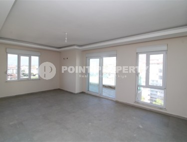 Panoramic apartment with sea and mountain views, on the 8th floor with attic, in the center of the modern area of Alanya - Mahmutlar-id-6716-photo-3