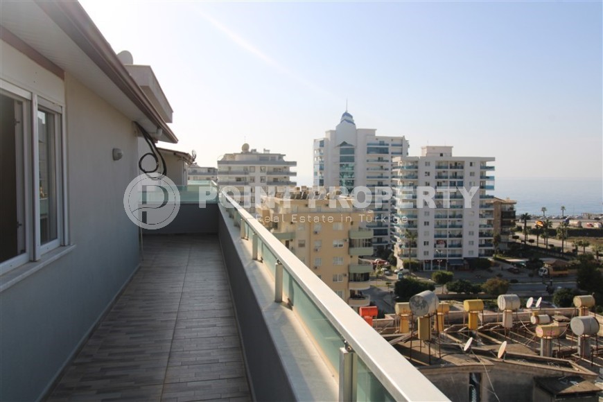 Панорамная квартира с видом на море и  горы, на 8-м этаже с мансардой, в центре современного района Аланьи - Махмутлар-id-6716-фото-14