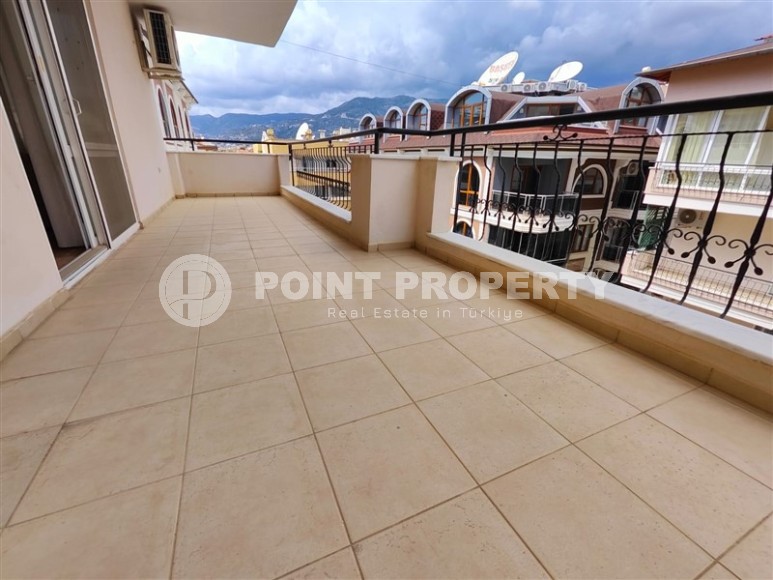 Apartments 2+1, on an area of 110 m2, a short walk from the sea, in the center of the popular area of Alanya - Lower Oba-id-6718-photo-10